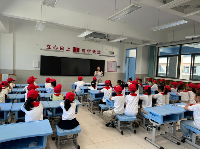 县实验小学新城校区：身心两健筑成长 知行共育护平安