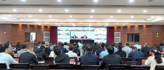 我县组织收听收看扬州新型电力系统建设专题学习会